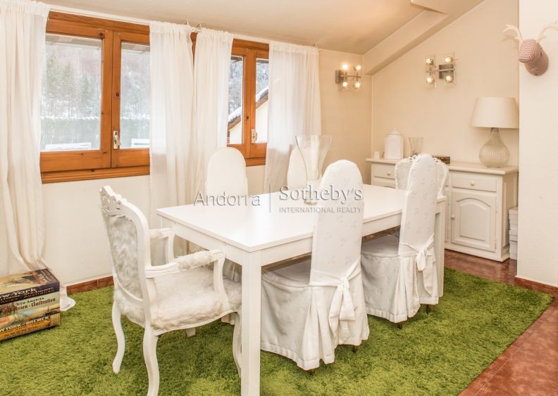 houses and flats to buy in l'Aldosa de Canillo real estate agency in l'aldosa de canillo andorra