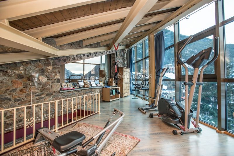 Comprar casa en Les Bons, Andorra Inmobiliaria les bons, encamp, andorra