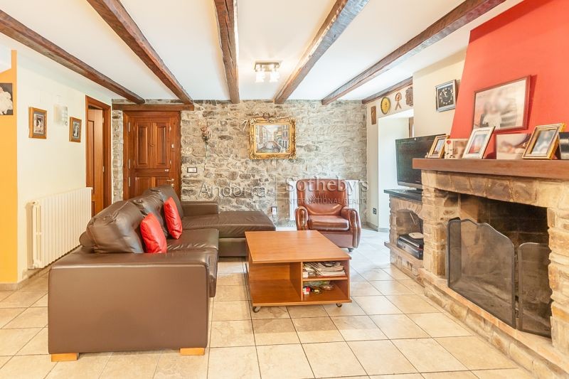 Chapelle Mare de Déu de les Neus de Llumeneres agence immobilière llumeneres